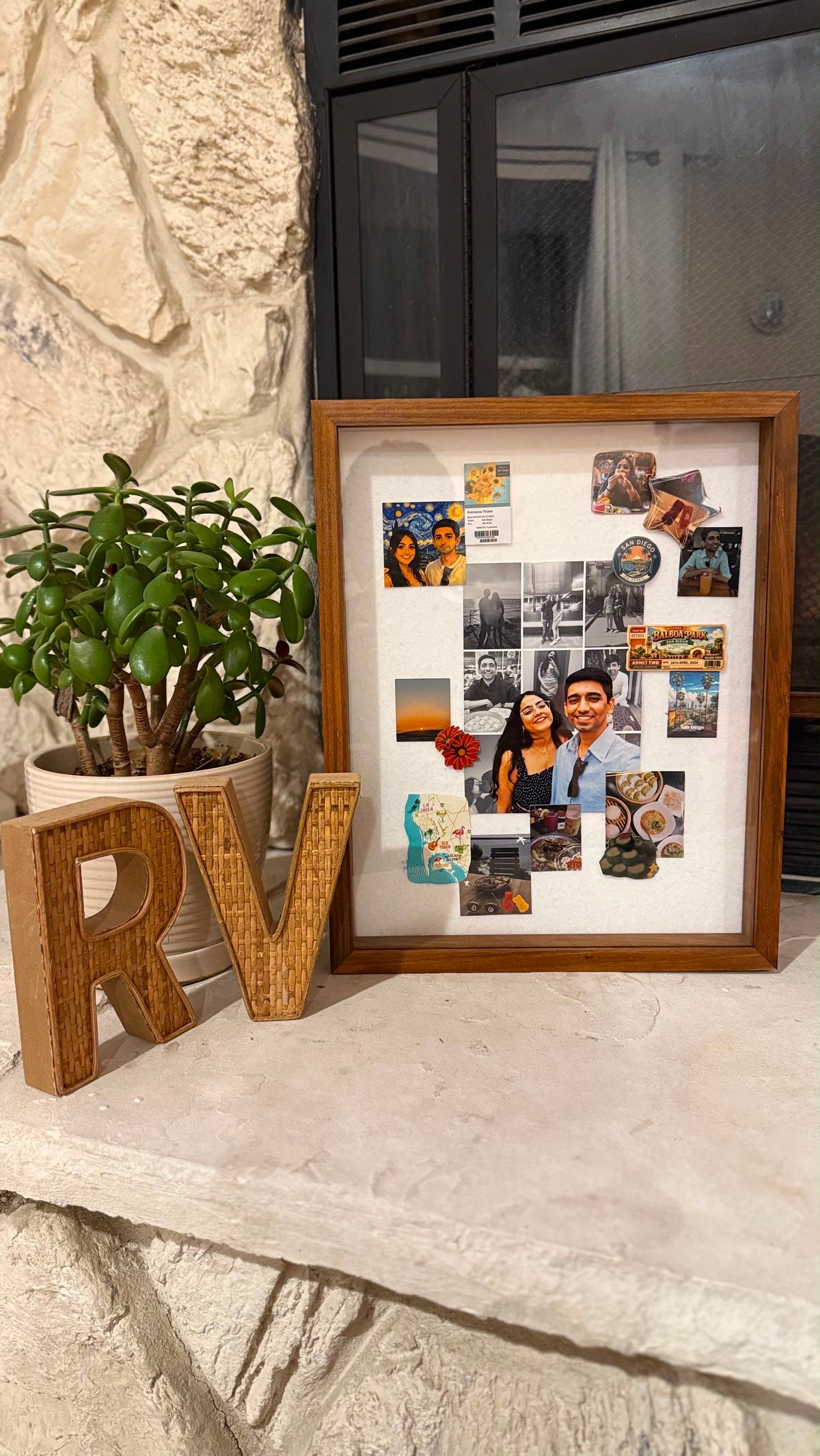Custom Travel Keepsake Frame – Personalized Memory Collage